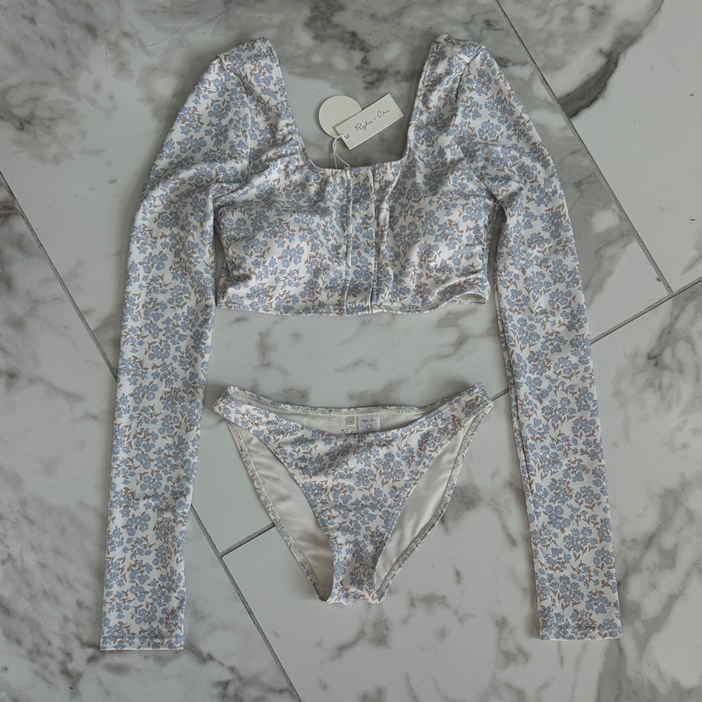 Rylee + Cru Teen Rashguard Bikini Set “Blue Ditsy” NWT - Picture 2 of 7